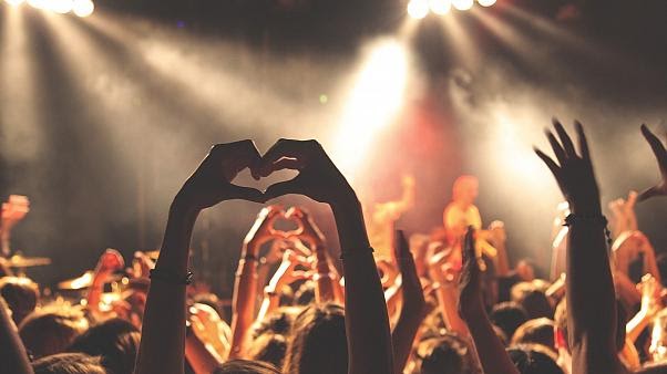 8 Things You Must Bring to a Concert