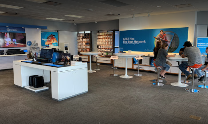 AT&T store near me now