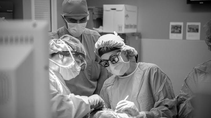 Neurosurgery: A Glimpse Into the World of Brain Surgeons