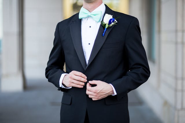 Picking a Wedding Day Suit Can Be Difficult In Australia – Choose The Custom Made Option